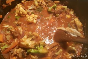 Veggie sauce bubbling on the gas :-)