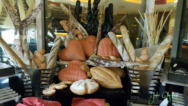 PicsArt_08-26-06.44.47[1]