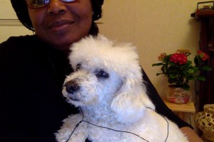 Etta, Interview, Pet