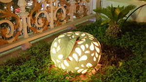 Garden Lighting and Ornaments, Beauty Effects, Landscaping, Fruit Lanterns, Artistic, Creativity, Beautiful